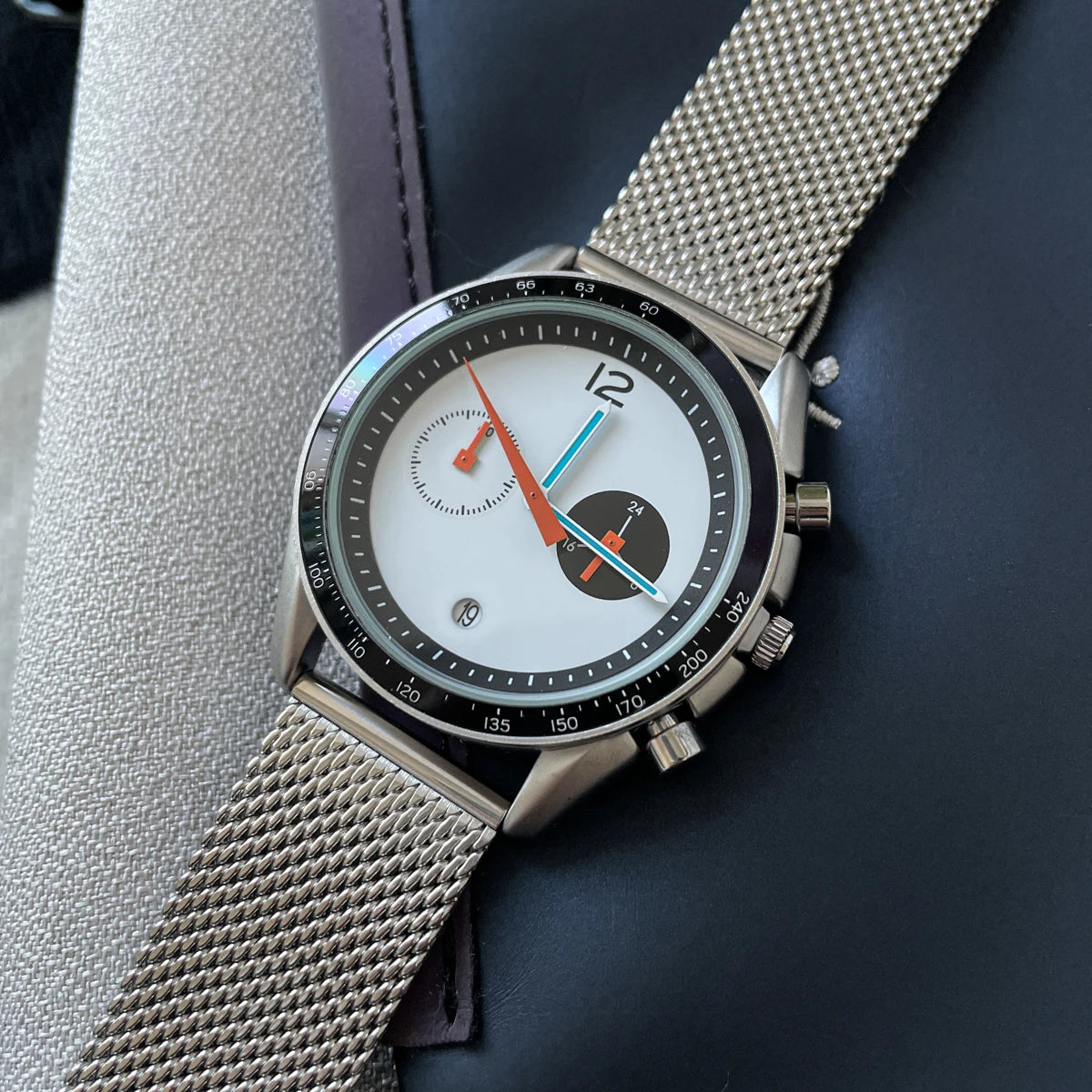 CILOA Luxury Men's Watch – Automatic Mechanical & Quartz Wristwatch - Image 9